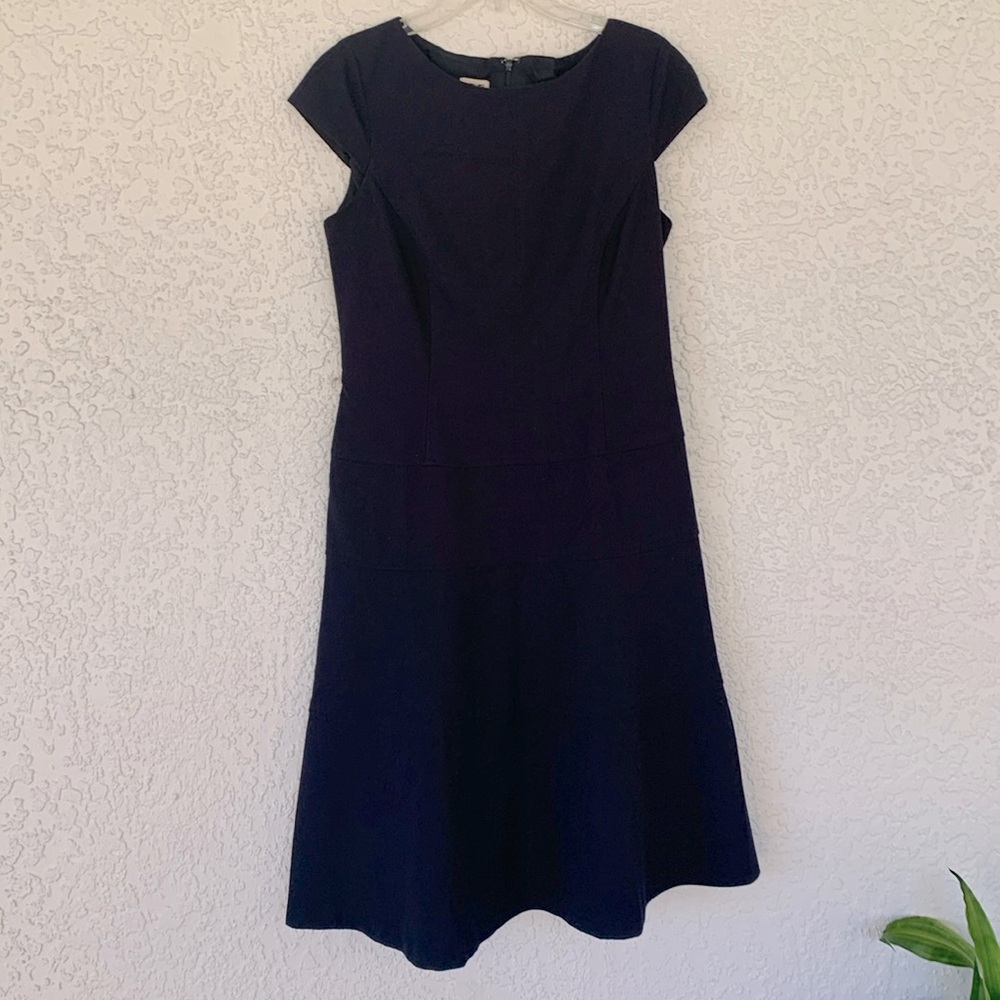 Anne Klein navy color dress size 6